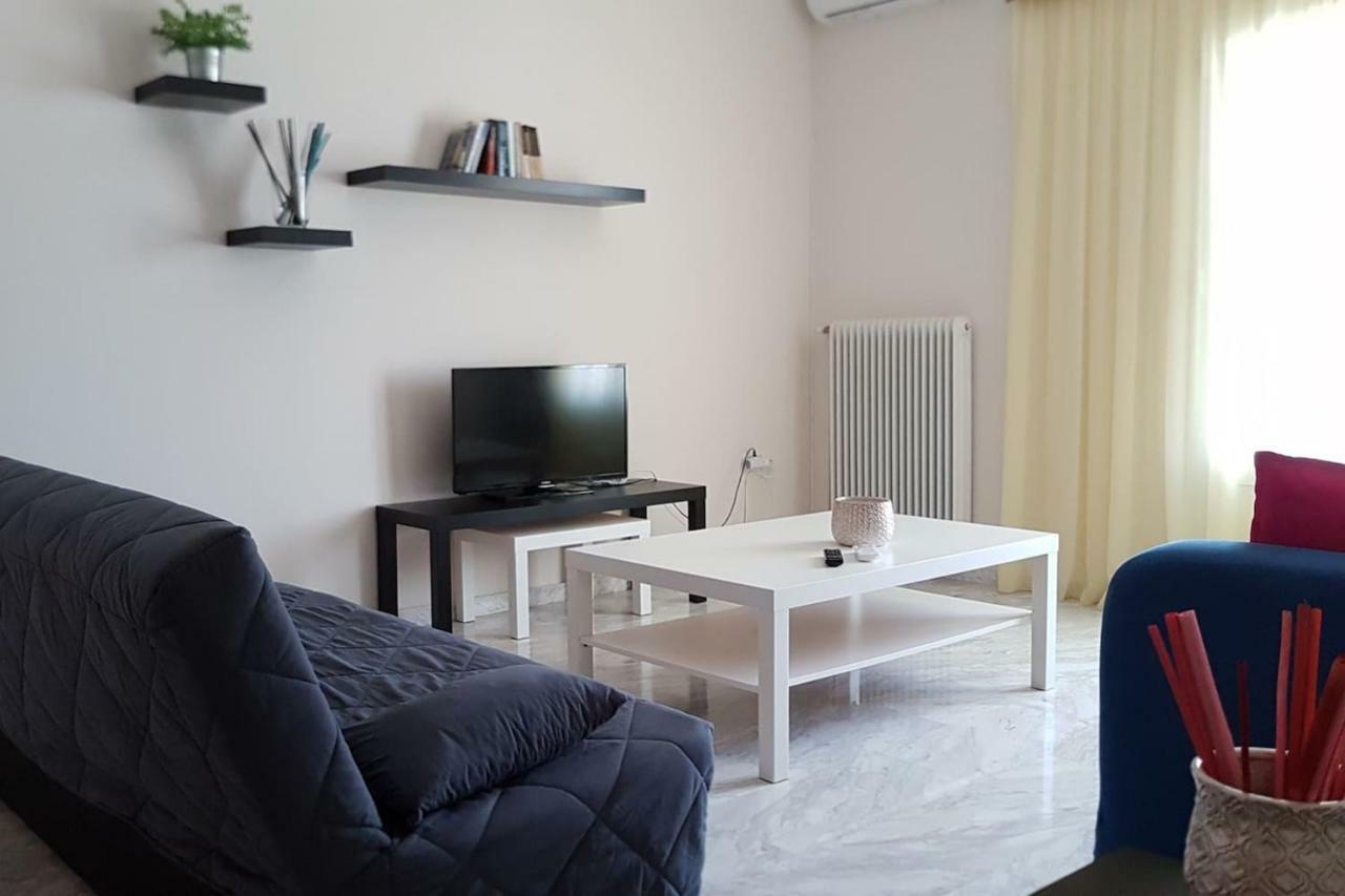 Galini Apartment Loutraki  Exterior photo