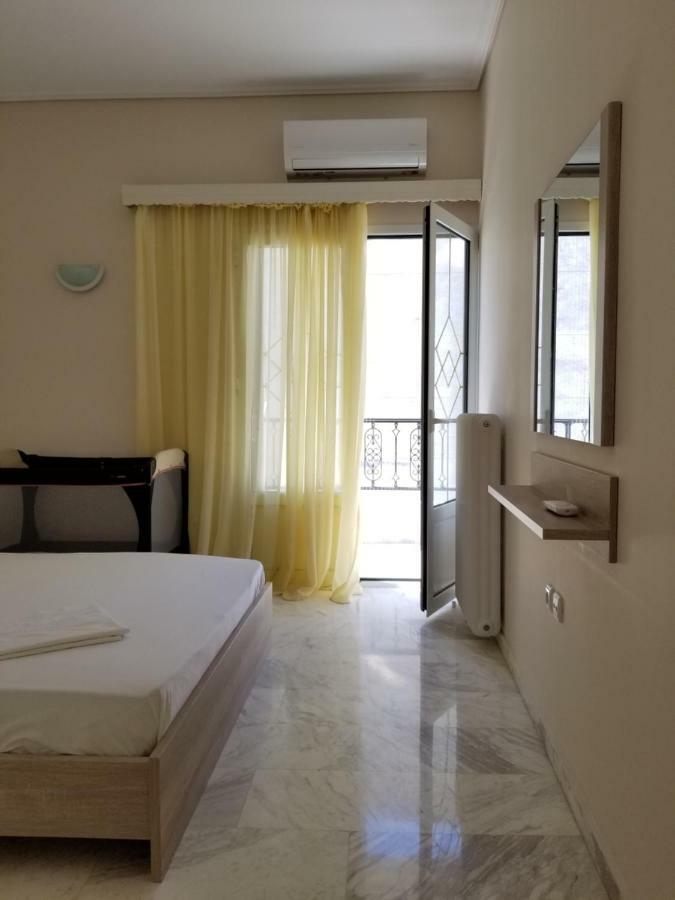 Galini Apartment Loutraki  Exterior photo